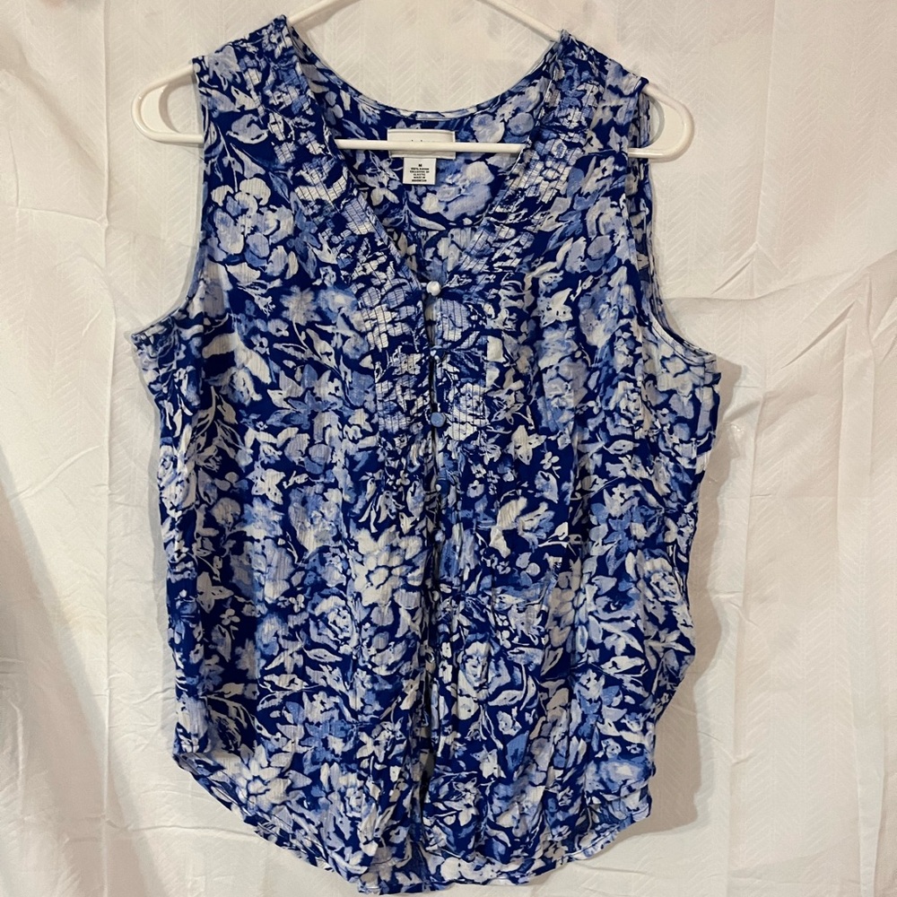 Liz Claiborne Blue and White Sleeveless top. AA - Picture 3 of 6